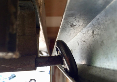garage door roller repair in Tarzana